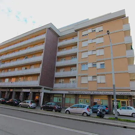 Apartment Emilia *